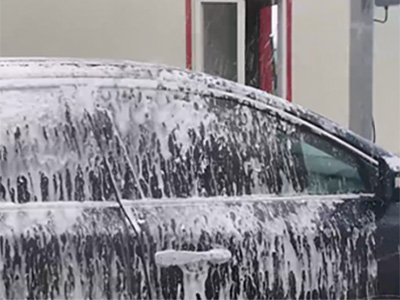Бесконтактная Г-образная автомойка